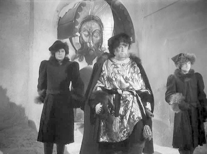 Favorite Soviet actors. First film roles. Part 1