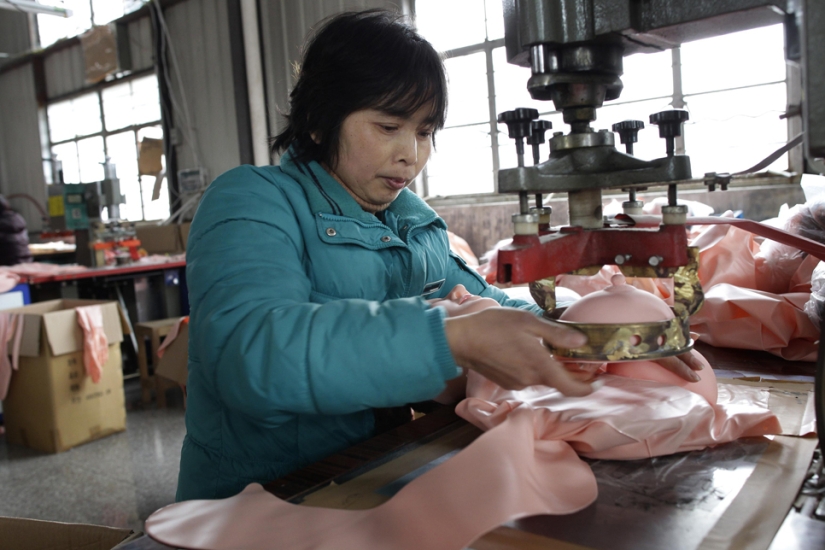 fábrica china de muñecas sexuales