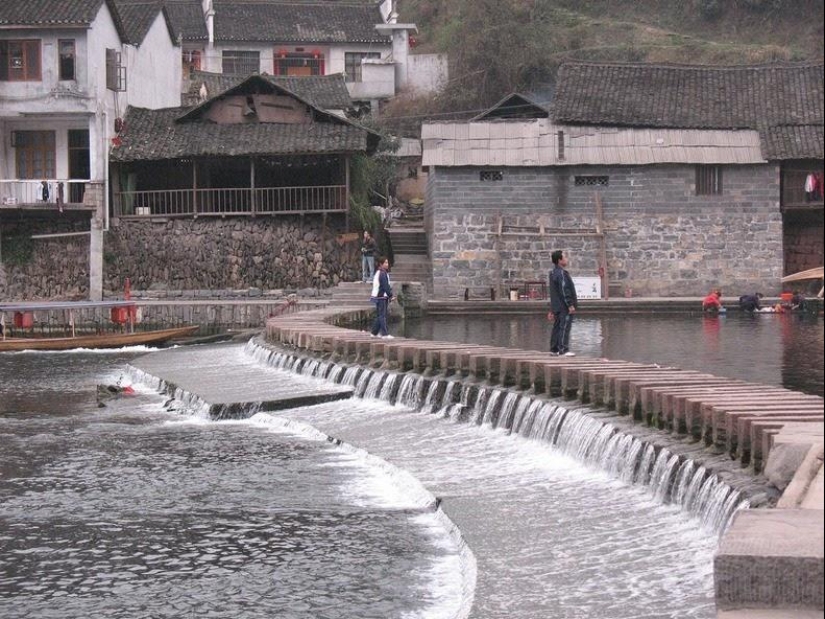 Fenghuang es una de las ciudades más bellas de China