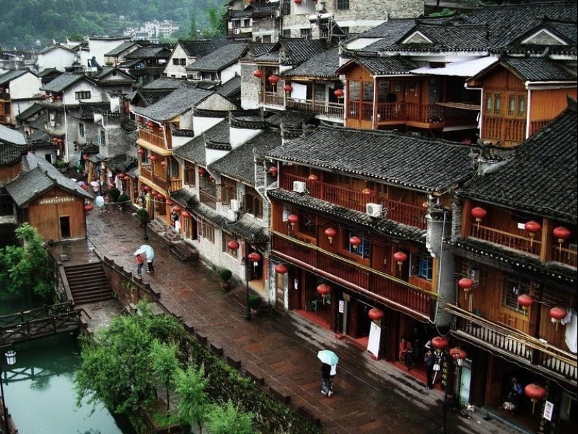Fenghuang es una de las ciudades más bellas de China