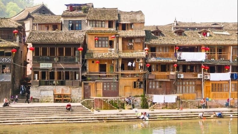 Fenghuang es una de las ciudades más bellas de China