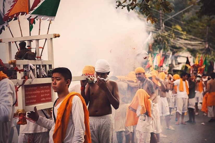 Festival Vegetariano Sangriento en Tailandia