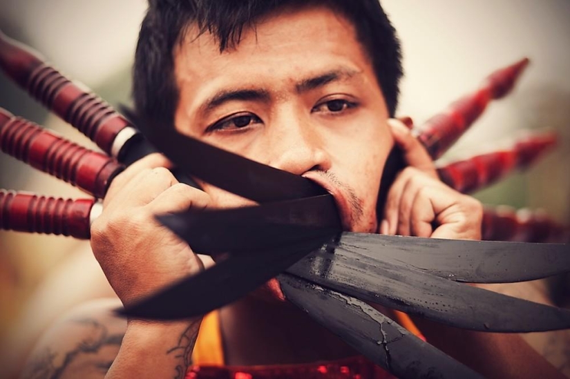 Festival Vegetariano Sangriento en Tailandia