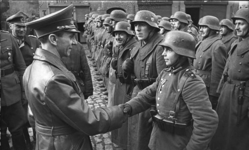 Few have seen these rare historical photographs