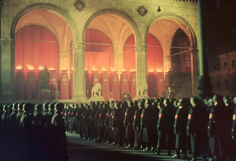 Few have seen these rare historical photographs