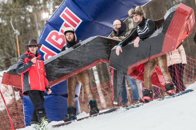 Fiesta fuerte en Snezhny: la carrera de snowboard más creativa de Rusia