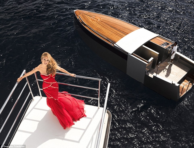 First published pictures of the luxurious interiors of billionaire Melnichenko's yacht for $ 300 million First published pictures of the luxurious interiors of billionaire Melnichenko's yacht for $ 300 million