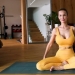 Flexi Amy es una adorable entrenadora de yoga. Flexi Amy es una adorable entrenadora de yoga.