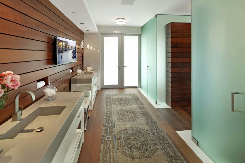 Former Apple exec sells amazing &#39;smart home&#39; for $35 million