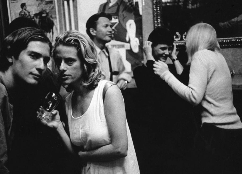 Fotografías conmovedoras del fotógrafo sueco Mike Berg