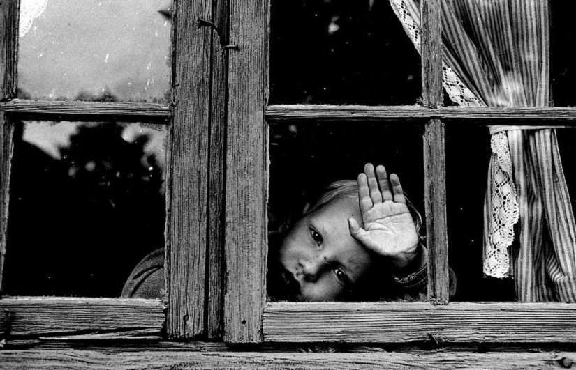 Fotografías conmovedoras del fotógrafo sueco Mike Berg