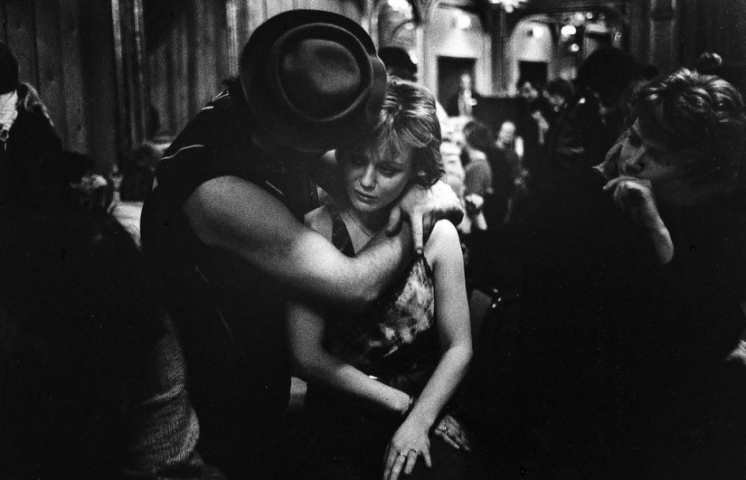 Fotografías conmovedoras del fotógrafo sueco Mike Berg