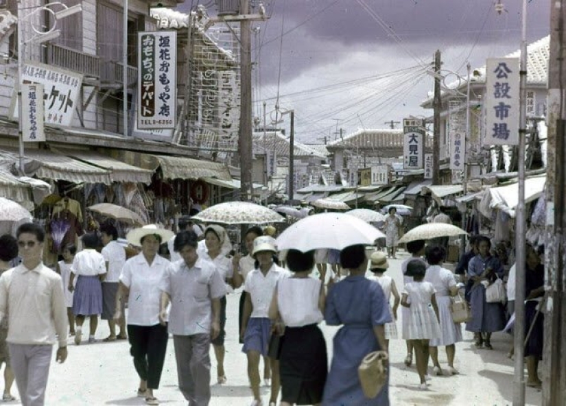 Fotografías en color de mujeres del Imperio ruso a principios del siglo XX