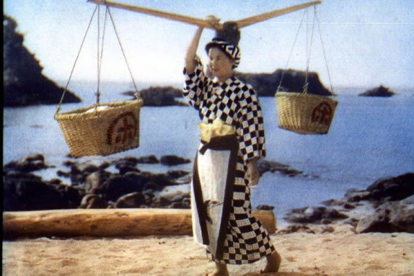Fotografías en color de mujeres del Imperio ruso a principios del siglo XX