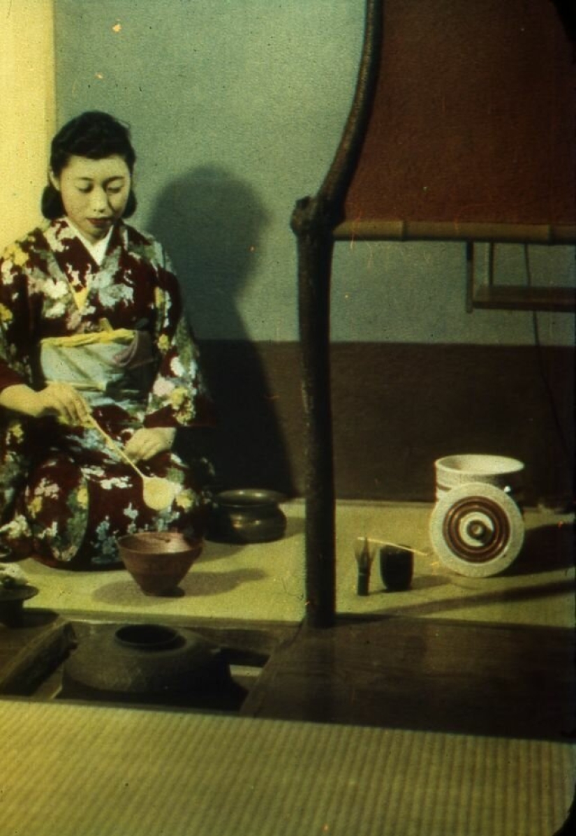 Fotografías en color de mujeres del Imperio ruso a principios del siglo XX