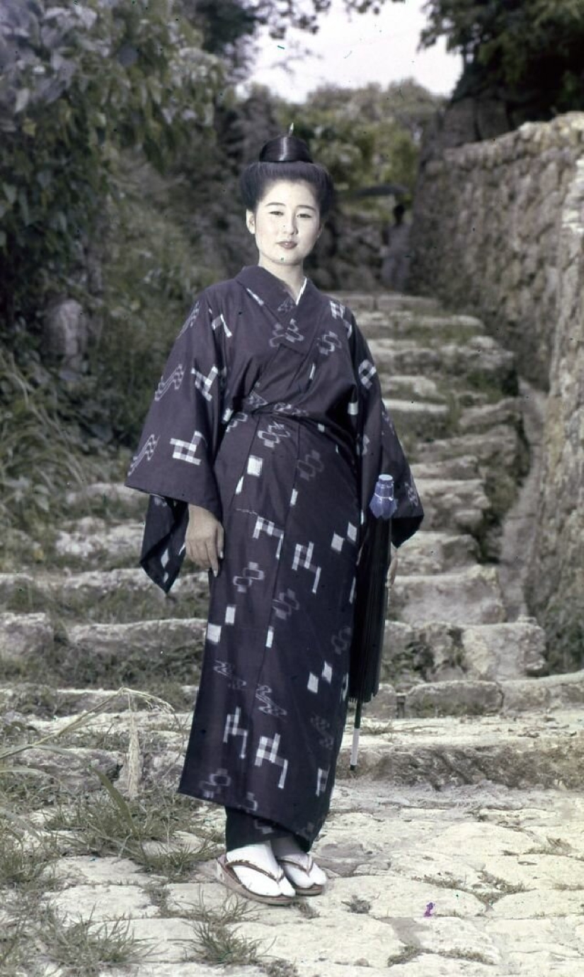 Fotografías en color de mujeres del Imperio ruso a principios del siglo XX