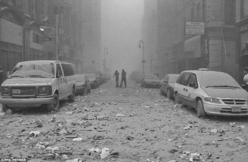 Fotos del británico Phil Penman, quien estuvo en la escena del ataque terrorista del 9/11