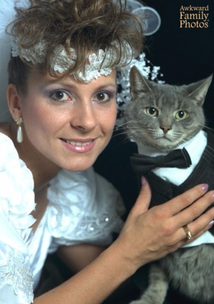 Fotos familiares muy extrañas con mascotas