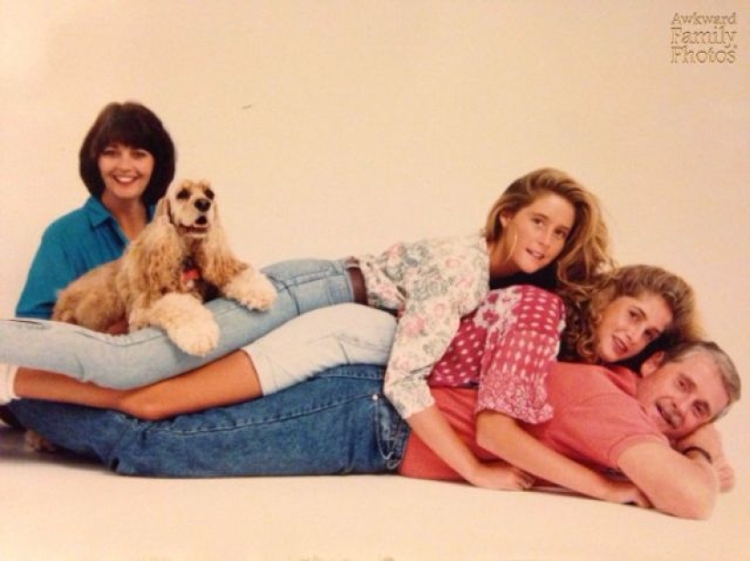 Fotos familiares muy extrañas con mascotas