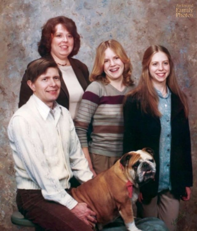 Fotos familiares muy extrañas con mascotas