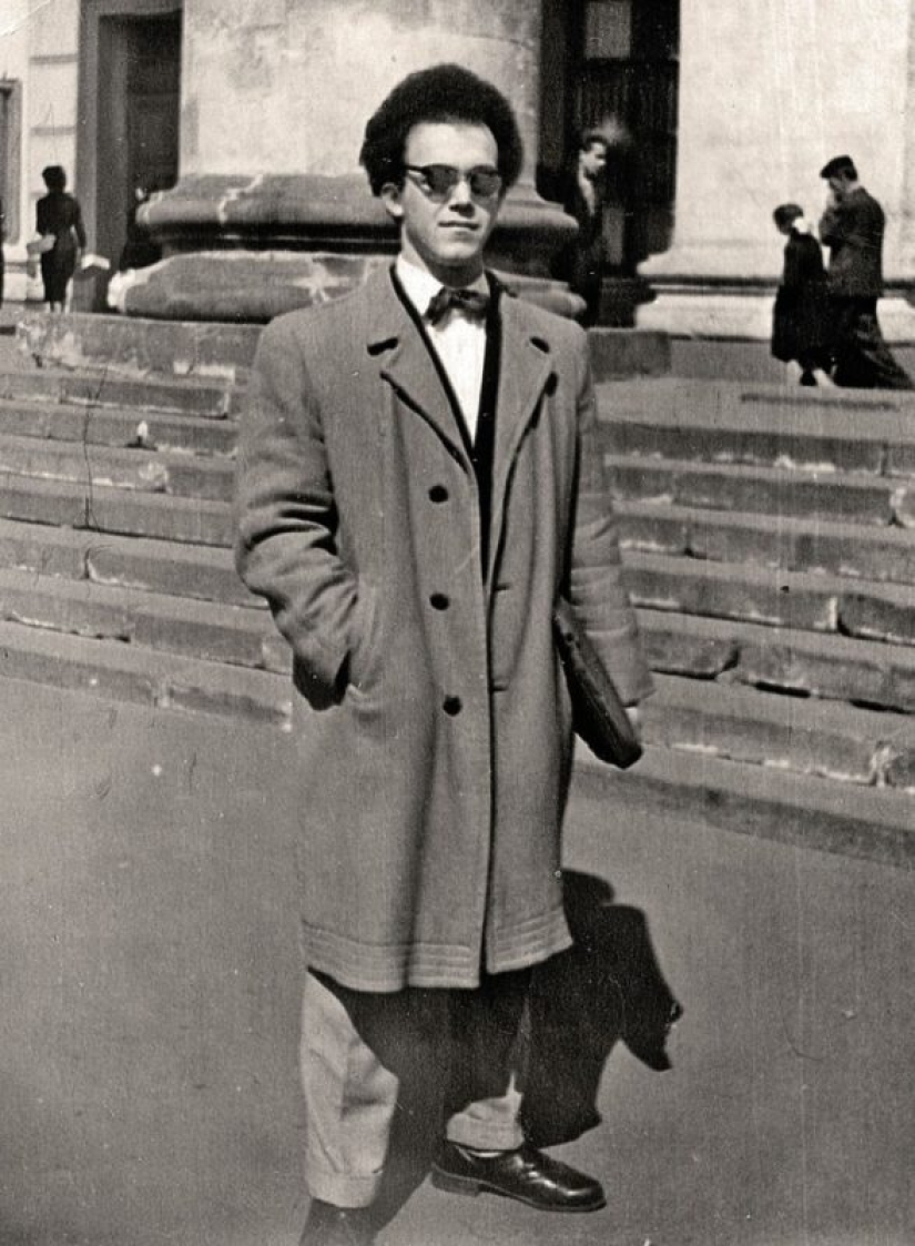 Fotos raras en la memoria de la cantante: su infancia, adolescencia y juventud de José Kobzon Fotos raras en la memoria de la cantante: su infancia, adolescencia y juventud de José Kobzon