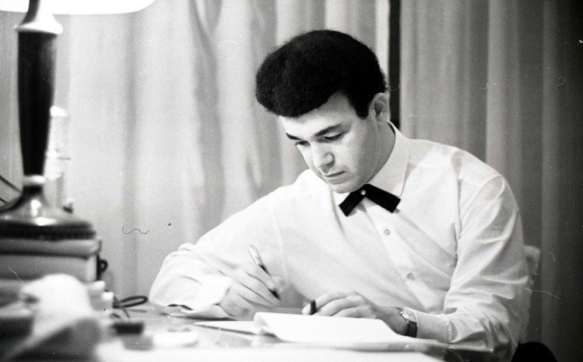 Fotos raras en la memoria de la cantante: su infancia, adolescencia y juventud de José Kobzon Fotos raras en la memoria de la cantante: su infancia, adolescencia y juventud de José Kobzon