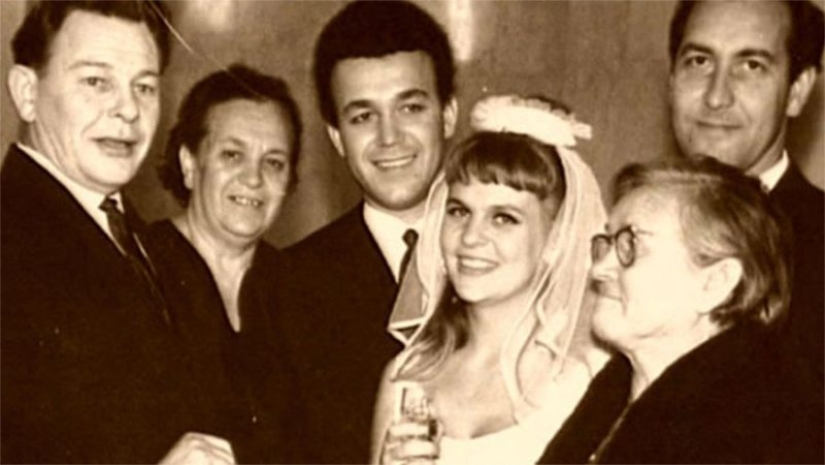 Fotos raras en la memoria de la cantante: su infancia, adolescencia y juventud de José Kobzon Fotos raras en la memoria de la cantante: su infancia, adolescencia y juventud de José Kobzon