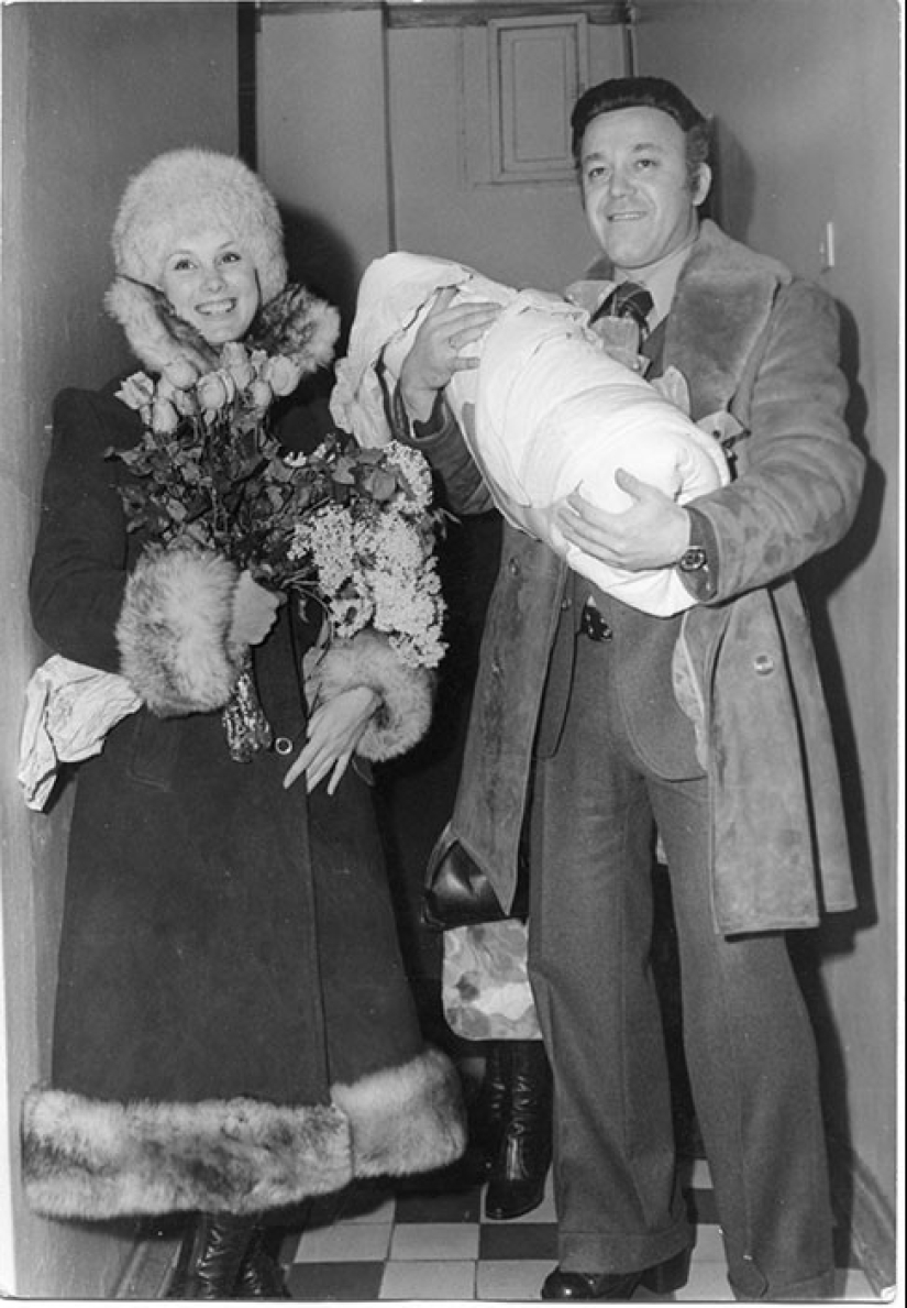 Fotos raras en la memoria de la cantante: su infancia, adolescencia y juventud de José Kobzon Fotos raras en la memoria de la cantante: su infancia, adolescencia y juventud de José Kobzon