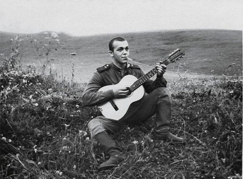 Fotos raras en la memoria de la cantante: su infancia, adolescencia y juventud de José Kobzon Fotos raras en la memoria de la cantante: su infancia, adolescencia y juventud de José Kobzon