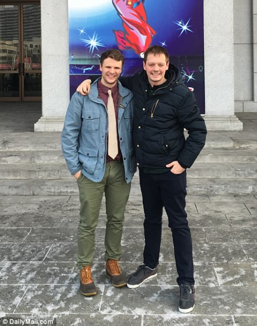 Fotos recientes del estudiante Otto Wombier en Corea del Norte antes de su arresto y muerte