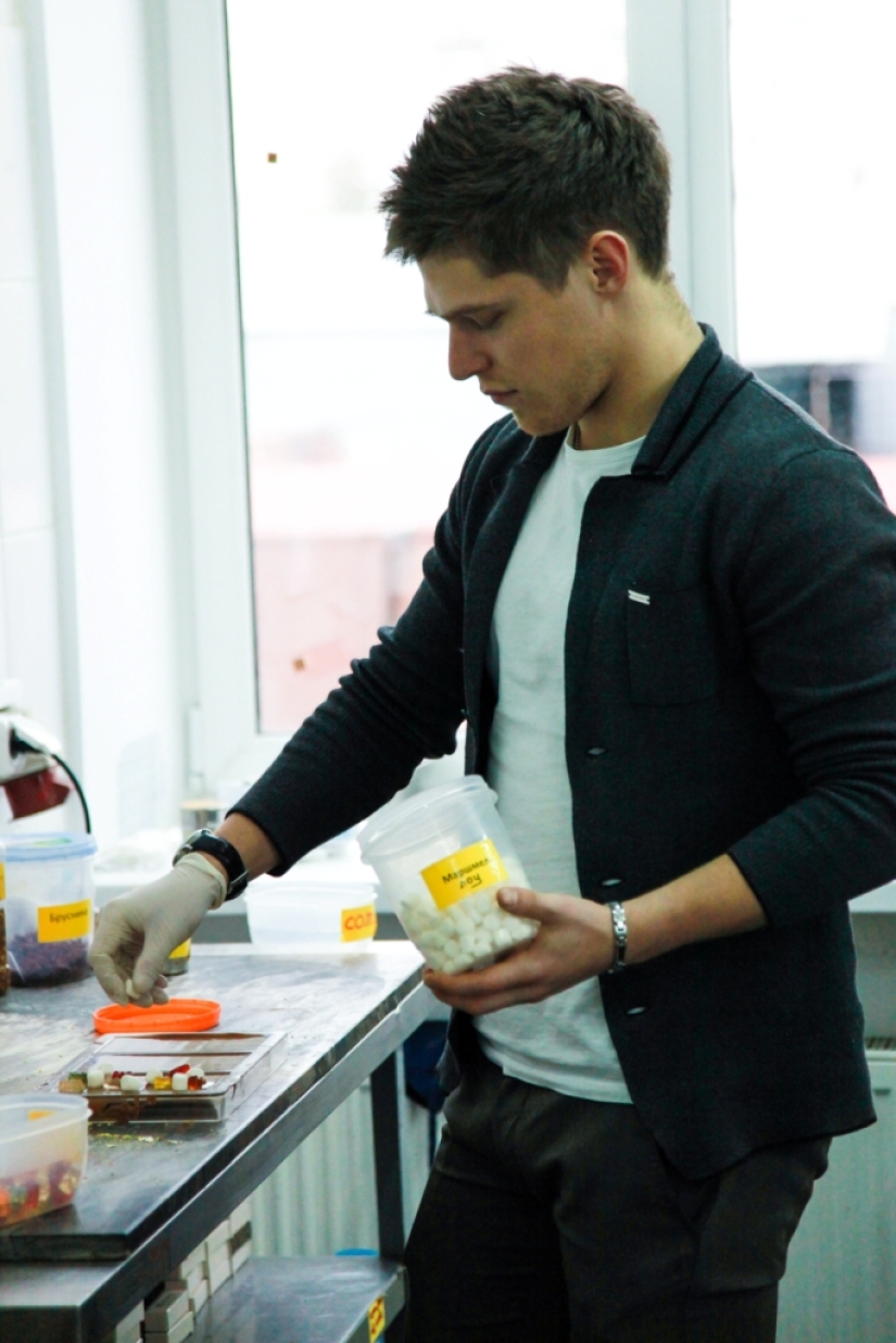 Founder of MixVille Confectionery: How to Start a Chocolate Factory at 20