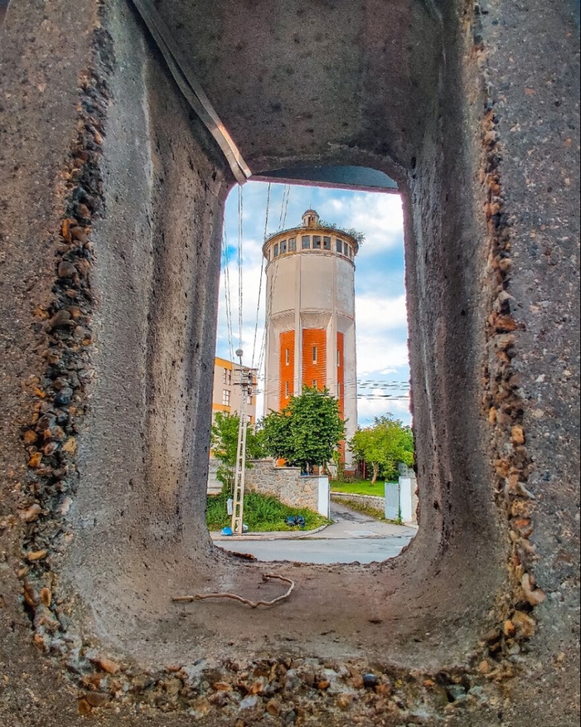 “Framed Moments”: 14 Photos That I Took “Framed Moments”: 14 Photos That I Took