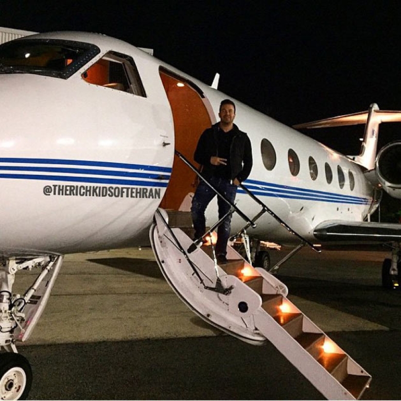 From life: people, cars, money, Tehran