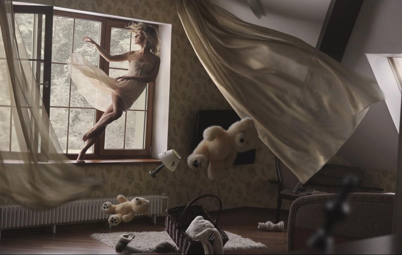 Frozen movement in the photographs of Ravshania Azule