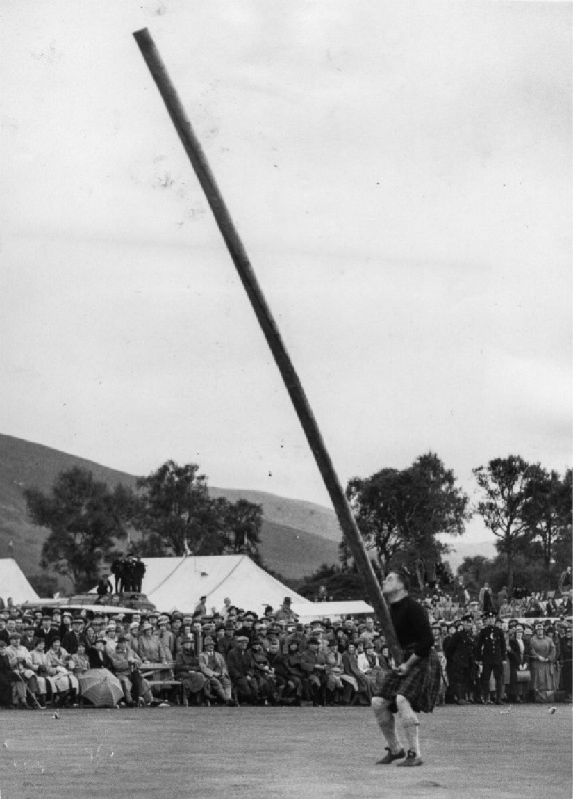 Fuerza, Coraje y Faldas Voladoras - Highland Games en Escocia Fuerza, Coraje y Faldas Voladoras - Highland Games en Escocia