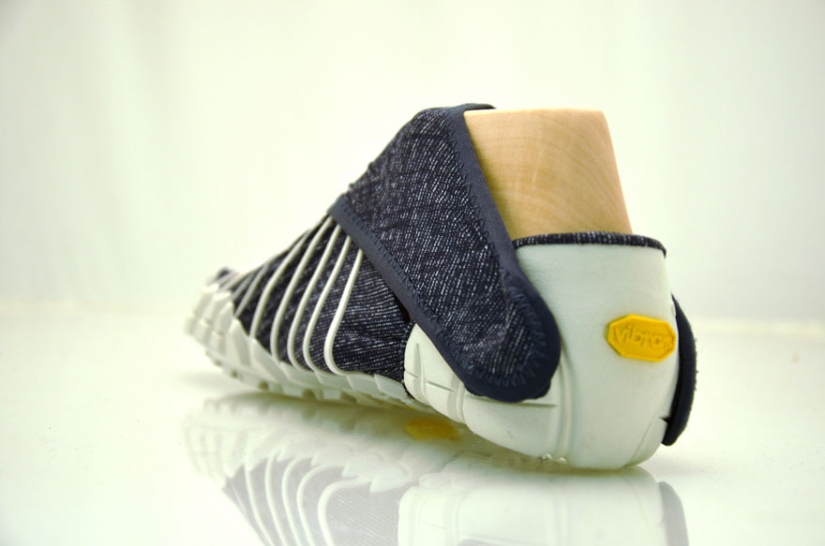Furoshiki - shoes of the future