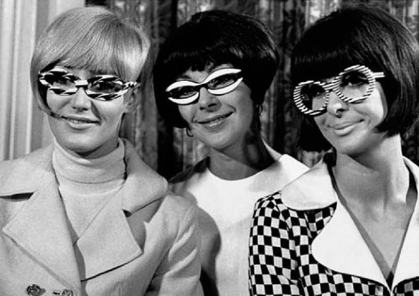 Gafas inusuales del pasado.