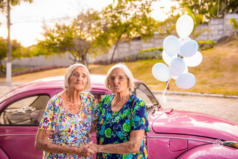 Gemelos de Brasil celebran su 100 aniversario con una alegre sesión de fotos