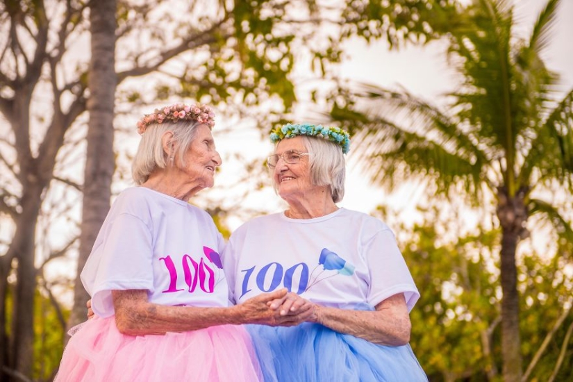 Gemelos de Brasil celebran su 100 aniversario con una alegre sesión de fotos