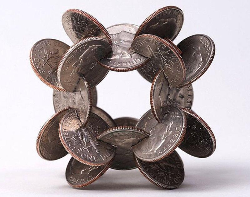 Geometría compleja a partir de monedas.