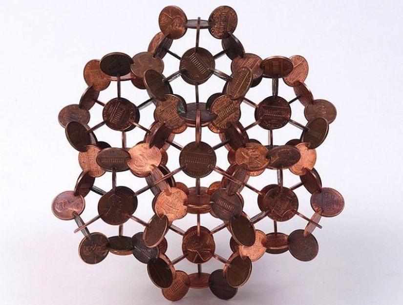 Geometría compleja a partir de monedas.