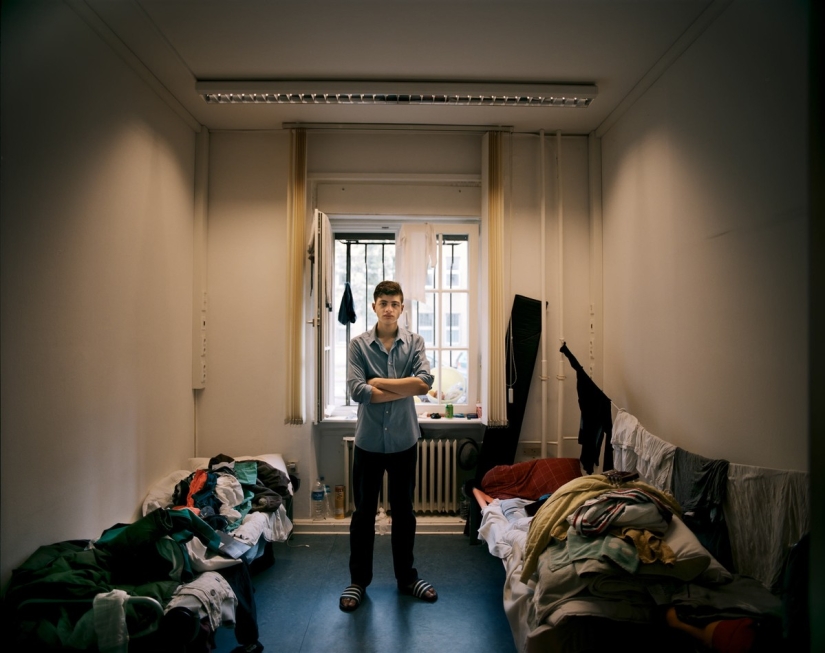 German families open their doors and hearts to refugees