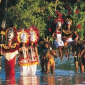 "Get rid of what fills": how brides in Polynesia connect with all the guests "Get rid of what fills": how brides in Polynesia connect with all the guests