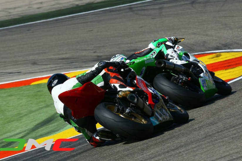 Gravel flights at the World Supersport race in Aragon