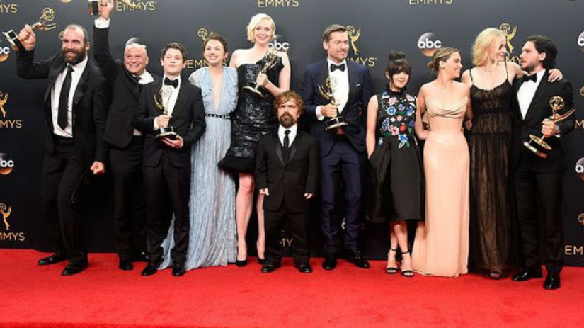 Guía de Supervivencia para los que no Ven Juego de Tronos