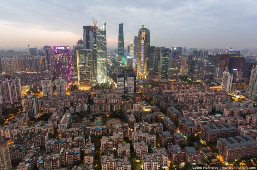 Guangzhou: Tejados y Barrios marginales