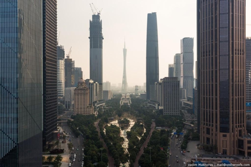 Guangzhou: Tejados y Barrios marginales