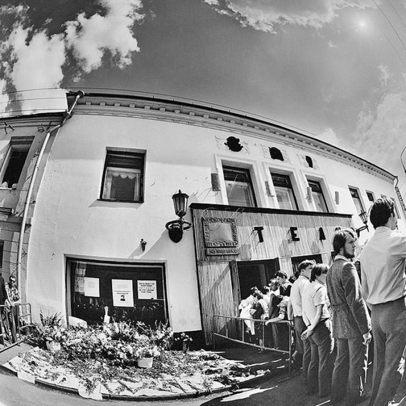 hace 37 años, tuvo lugar la despedida de Vysotsky hace 37 años, tuvo lugar la despedida de Vysotsky