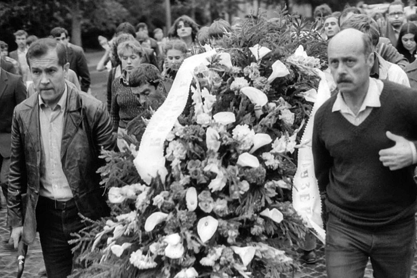 hace 37 años, tuvo lugar la despedida de Vysotsky hace 37 años, tuvo lugar la despedida de Vysotsky
