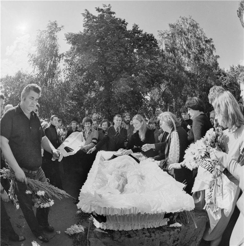 hace 37 años, tuvo lugar la despedida de Vysotsky hace 37 años, tuvo lugar la despedida de Vysotsky